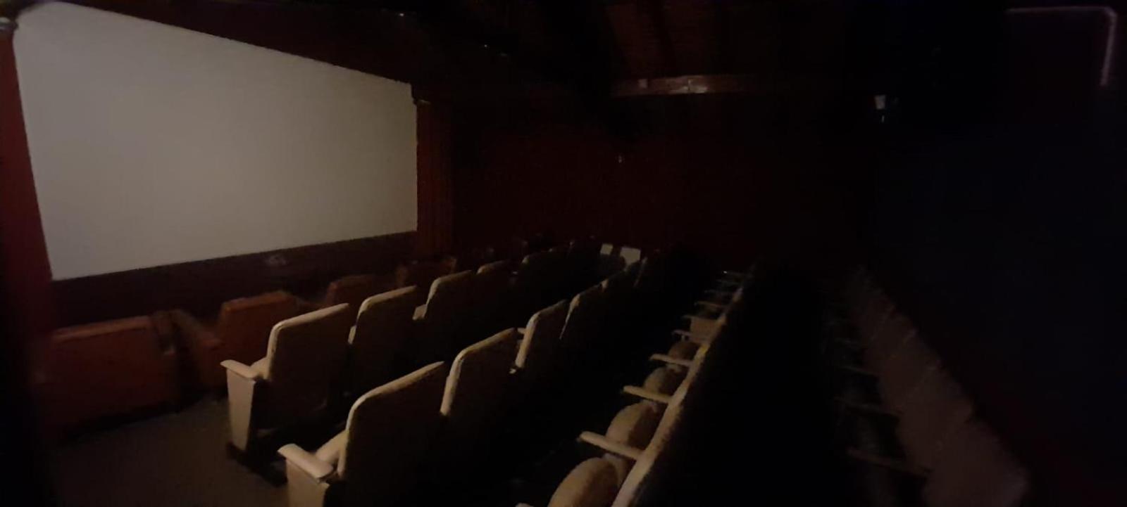 Hotel De Cine Las Golondrinas Villa Gesell Luaran gambar